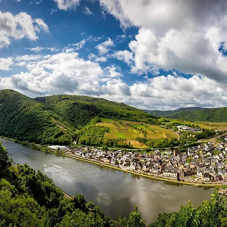 Holiday Moselle Terrace Briedern
